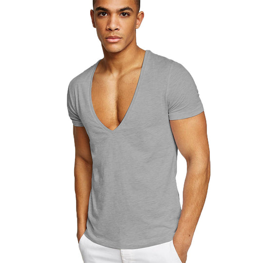 T-shirt à col en V profond pour homme