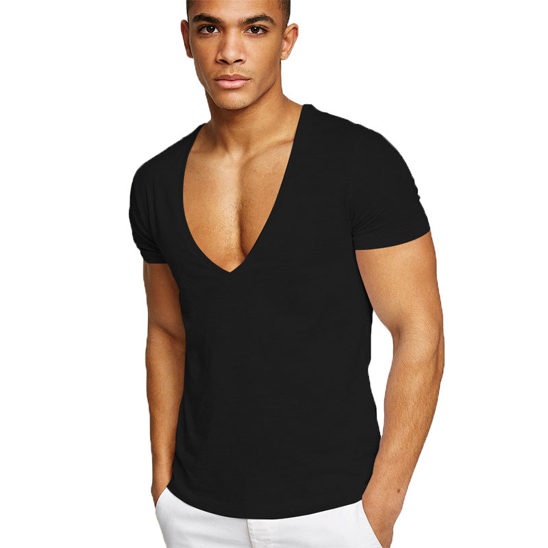 T-shirt à col en V profond pour homme