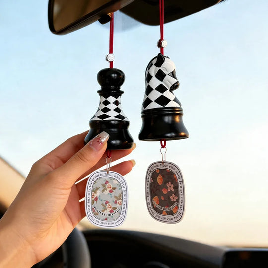 Accessoire Voiture Porte-Parfum Design Damier pour Rétroviseur 1