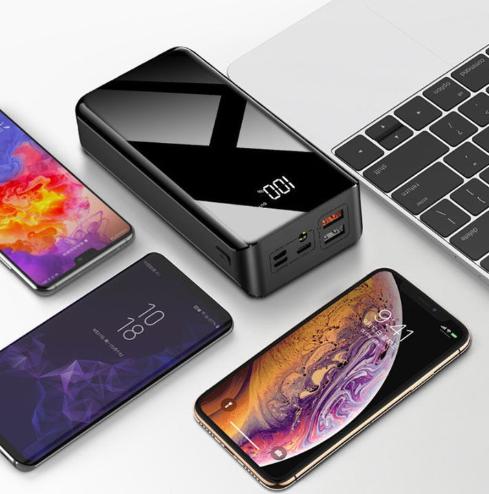 Batterie Externe Haute Capacité 30 000 mAh 3