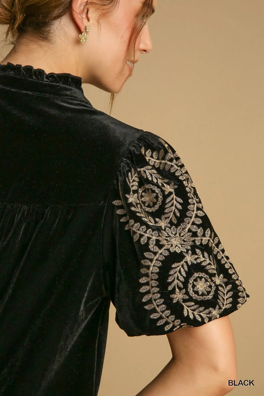 Blouse en Velours à Manches Brodées pour Femmes 3