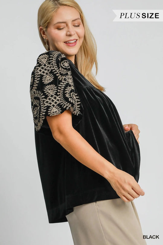 Blouse en Velours à Manches Brodées pour Femmes 6