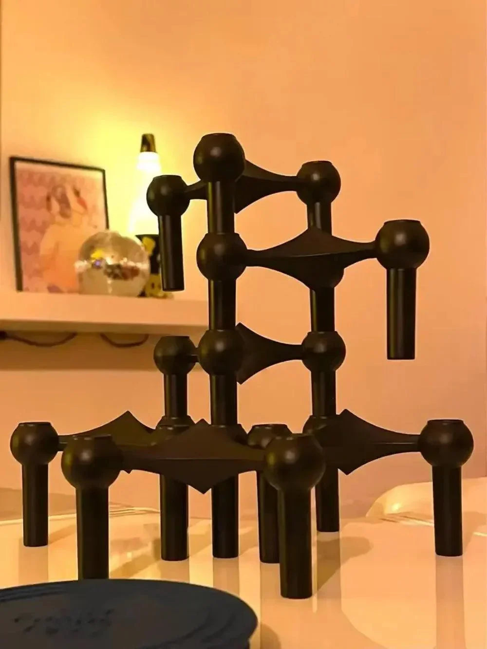 Bougeoir Moderne en Métal Moléculaire pour Décoration Intérieure 2