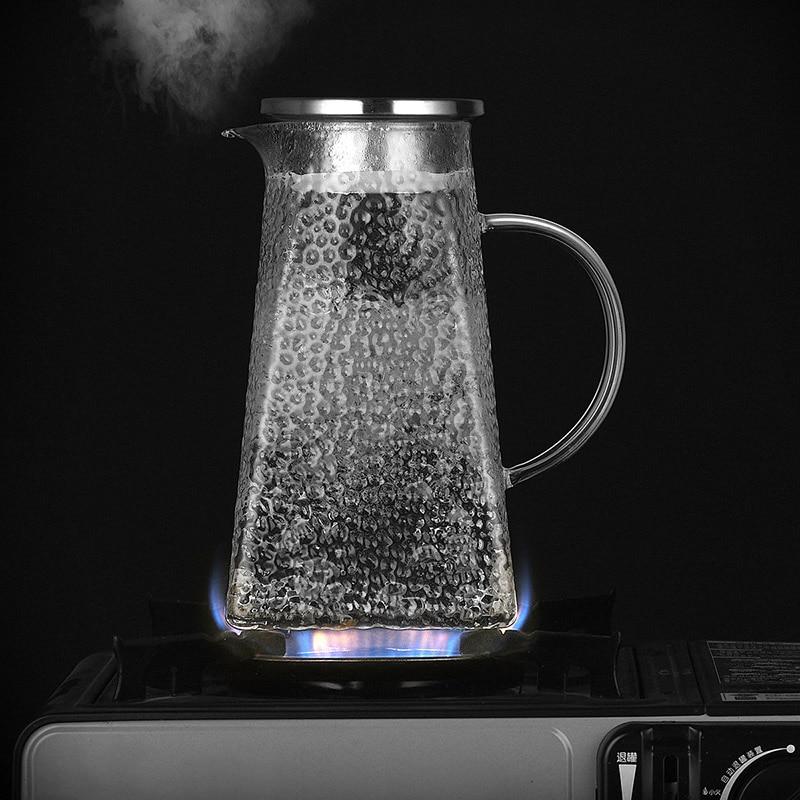 Bouilloire à thé en verre avec filtre moderne 1