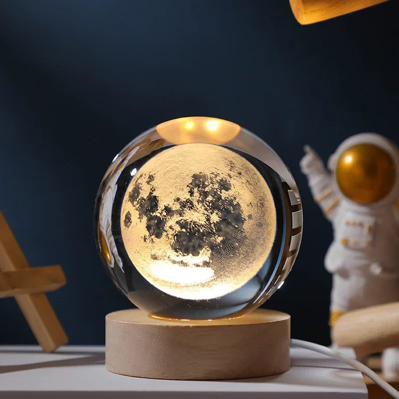 Boule de Cristal Lumineuse en Forme de Lune 22