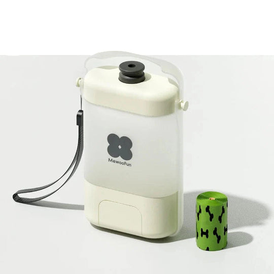 Bouteille d'eau portable pour chiens et chats 9