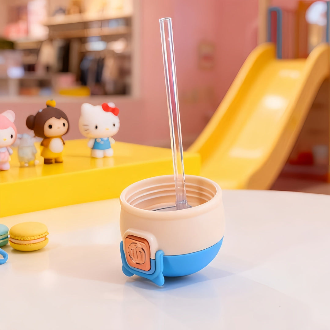 Bouteille d'eau portable pour femmes au design pratique 3