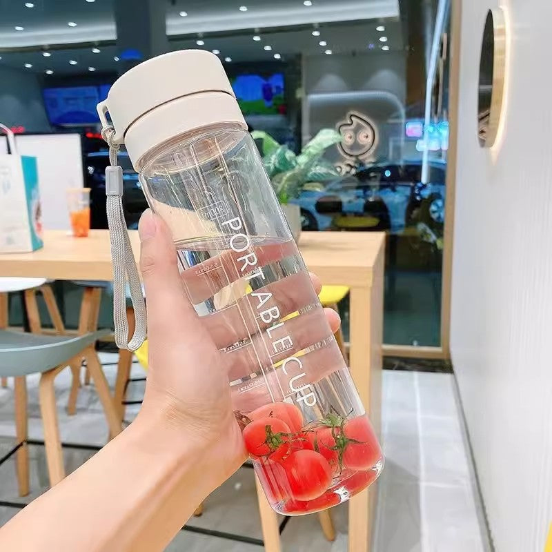 Bouteille d'eau portable pour femmes élégante 4