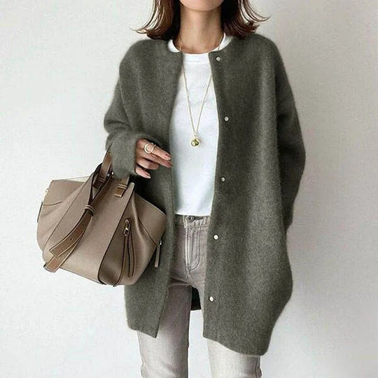 Cardigan en Tricot pour Femmes avec Fermeture Boutonnée 2