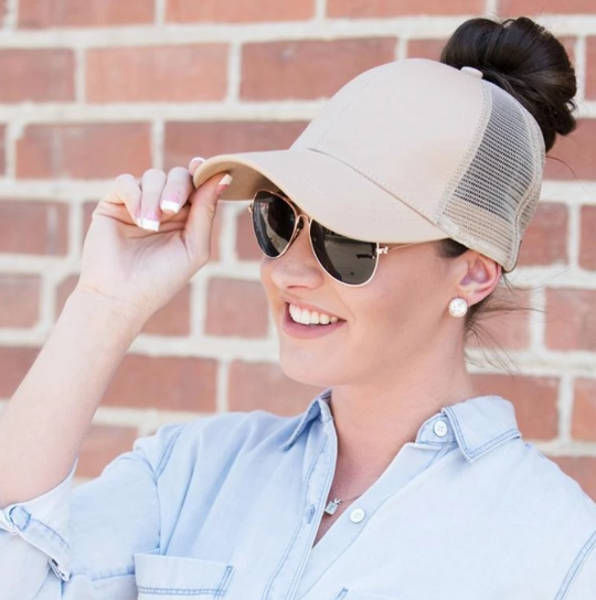 Casquette de Baseball Femme Tendance avec Trou pour Chignon Ajustable 1