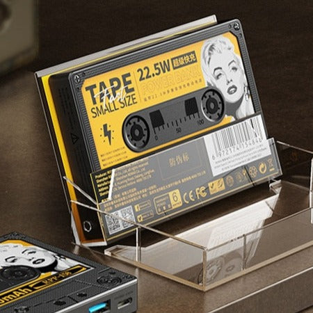 Chargeur Portable Rétro Cassette 0