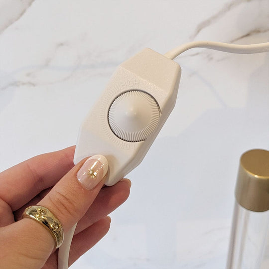 Chauffe-bougie Élégant en Bois avec Abat-jour Blanc 3