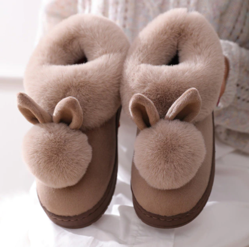 Chaussons Femme Amusants en Forme de Lapin 2