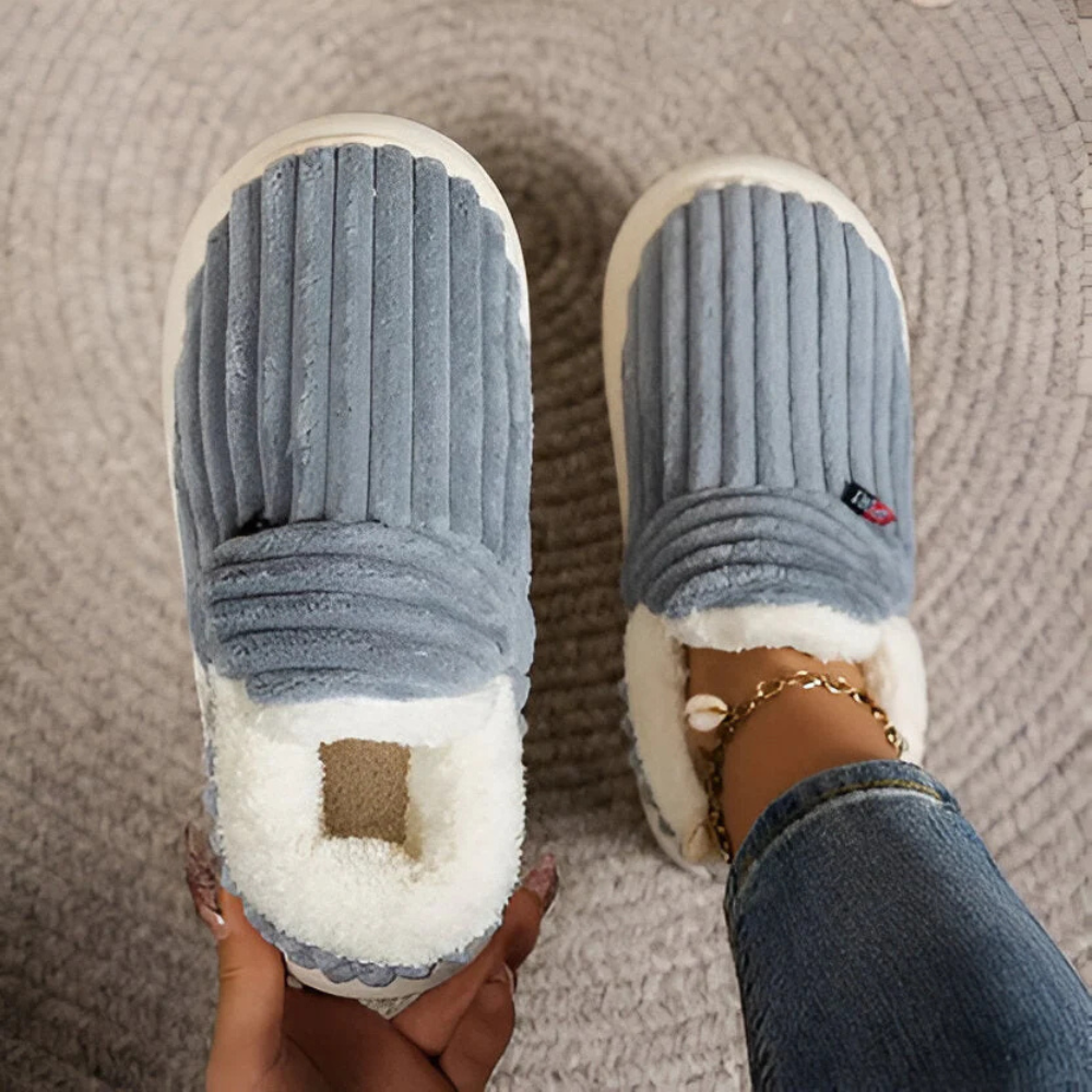 Chaussons Unisexes Confortables en Velours 10