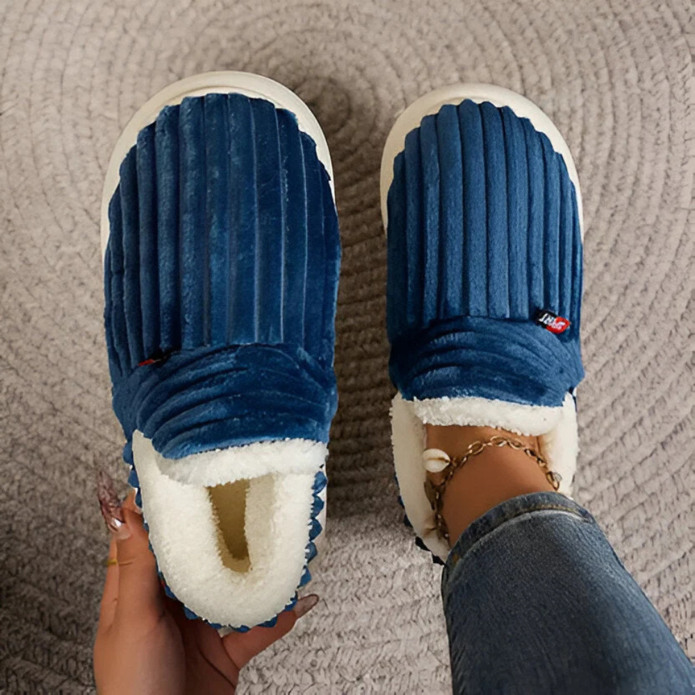Chaussons Unisexes Confortables en Velours 11