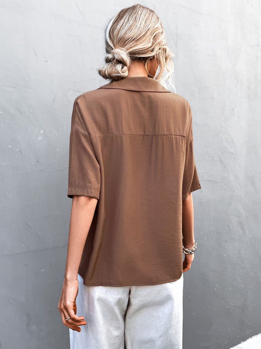 Chemise à Col Revers Boutonnée à Manches Courtes pour Homme 9