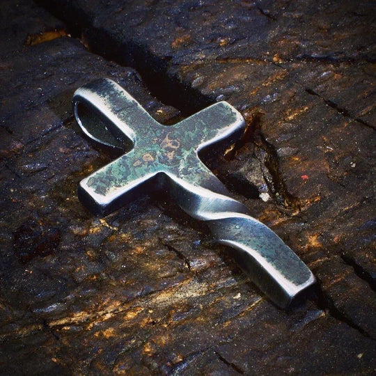 Collier Croix Fait Main Élégant 0