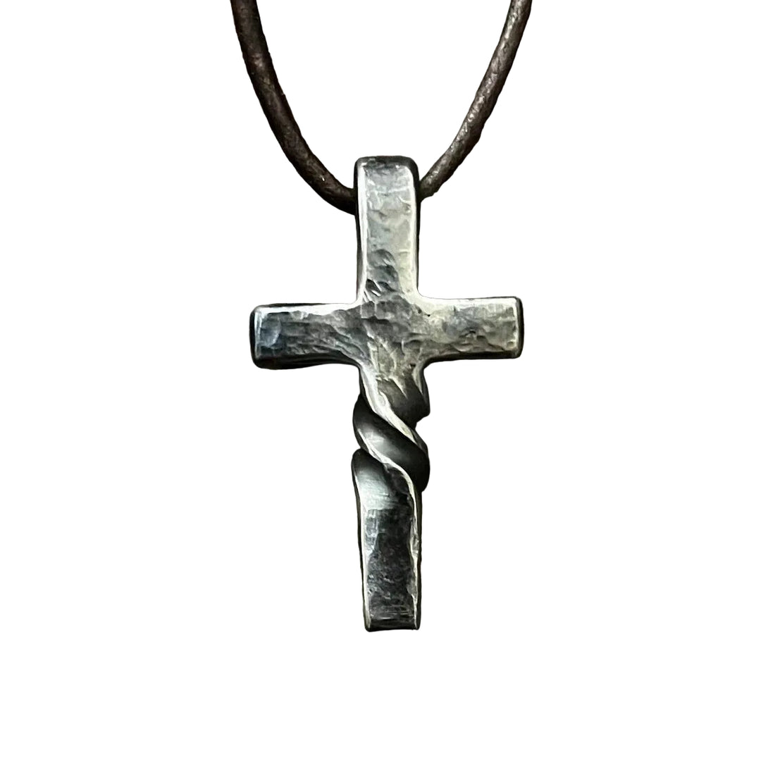 Collier Croix Fait Main Élégant 1