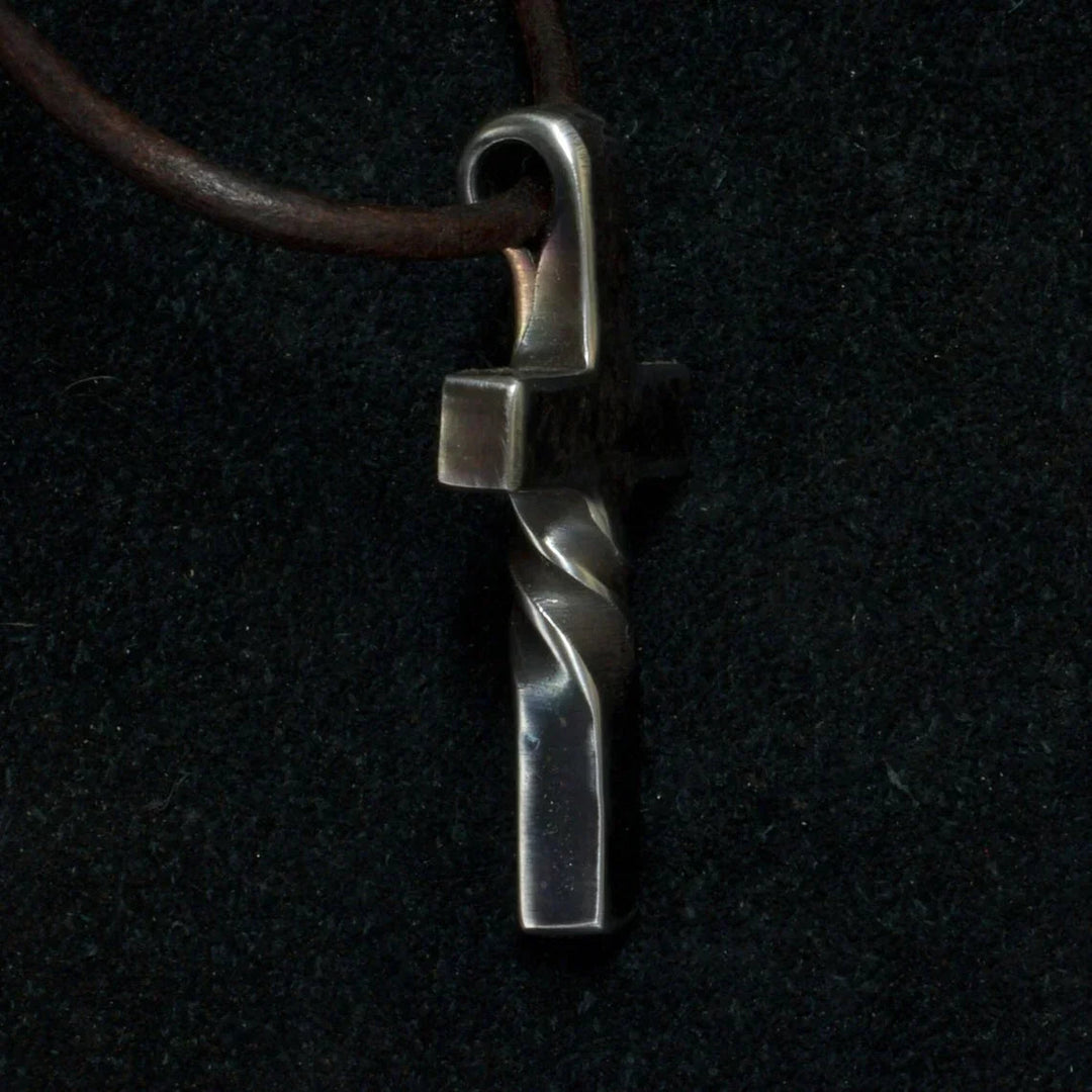 Collier Croix Fait Main Élégant 3