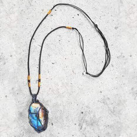 Collier Femme Pendentif Cœur de Dragon Mystique 5