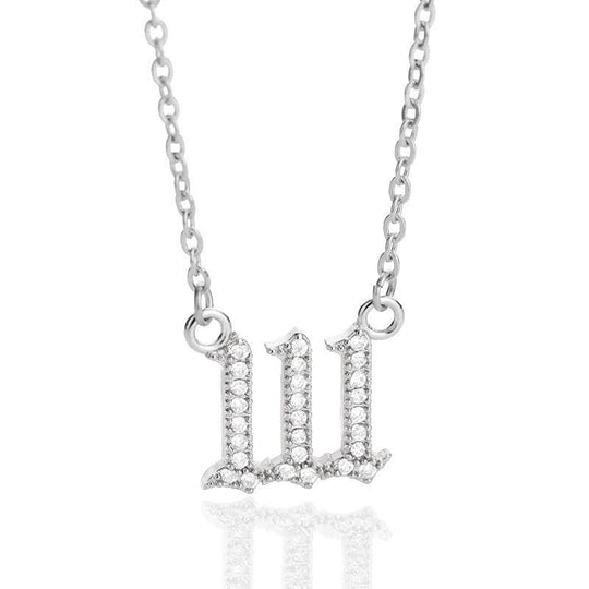 Collier Pendentif Chiffre Ange 15
