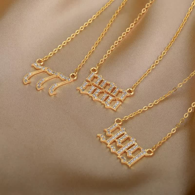 Collier Pendentif Chiffre Ange 2