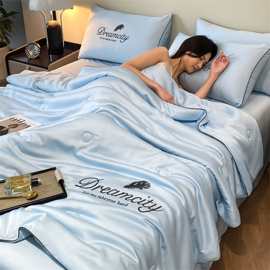 Couette Confortable Toute l'Année avec Régulation de Température 20
