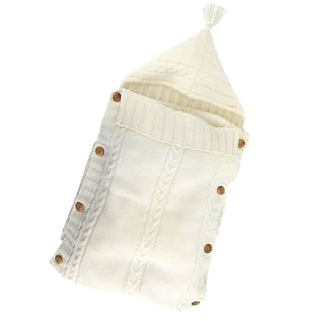 Couverture Bébé Polyvalente avec Capuche et Boutons en Bois 2
