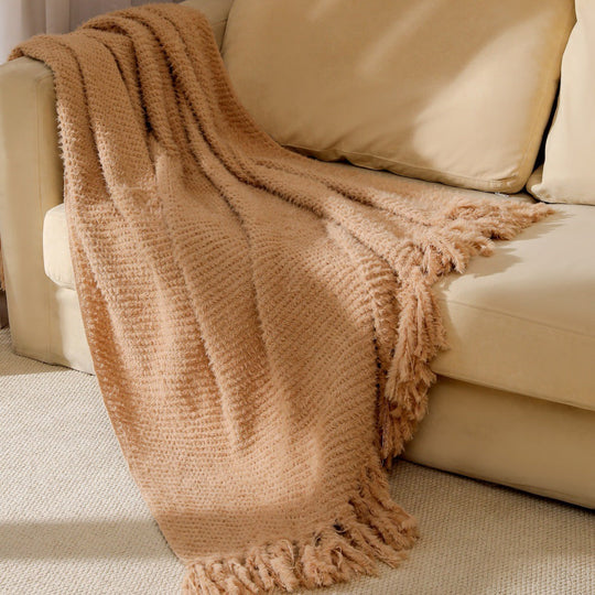 Couverture Douce et Texturée pour Femme Confort et Style 7