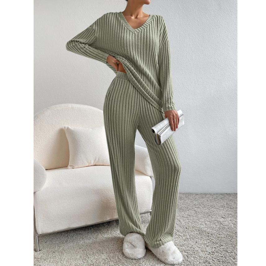 Ensemble Tricoté pour Femmes avec Design Minimaliste 2