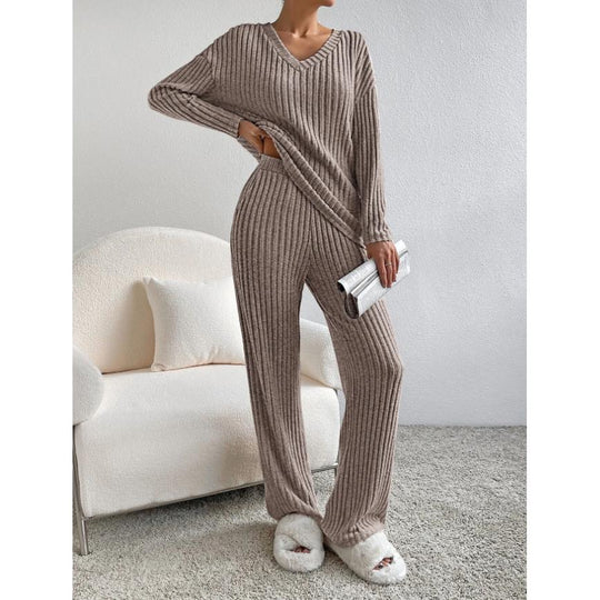 Ensemble Tricoté pour Femmes avec Design Minimaliste 5