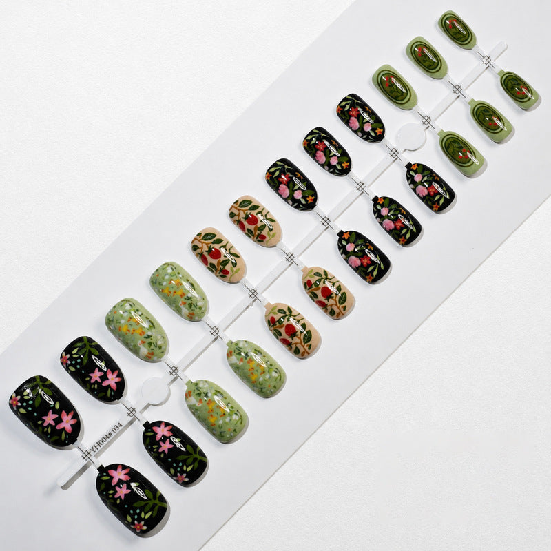 Ensemble d'Ongles Artificiels à Motifs Floraux pour Femmes 3