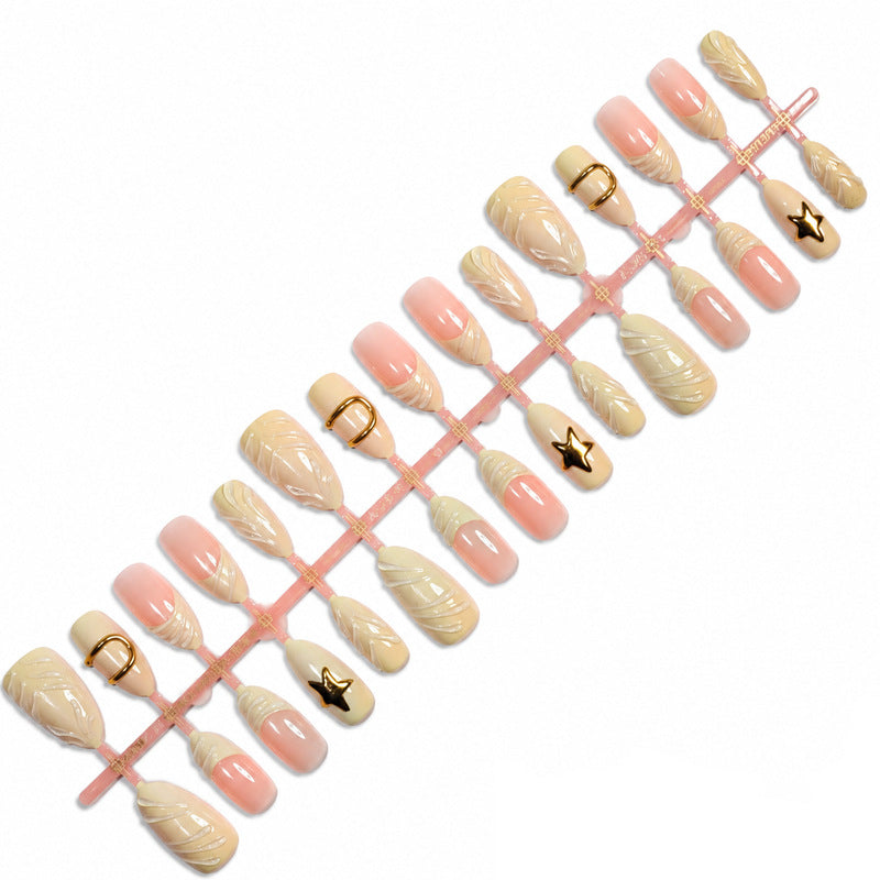 Ensemble d'ongles artificiels variés pour femme 2