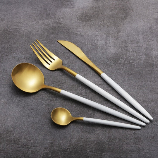 Ensemble de Couverts Créatifs pour Cuisine 14