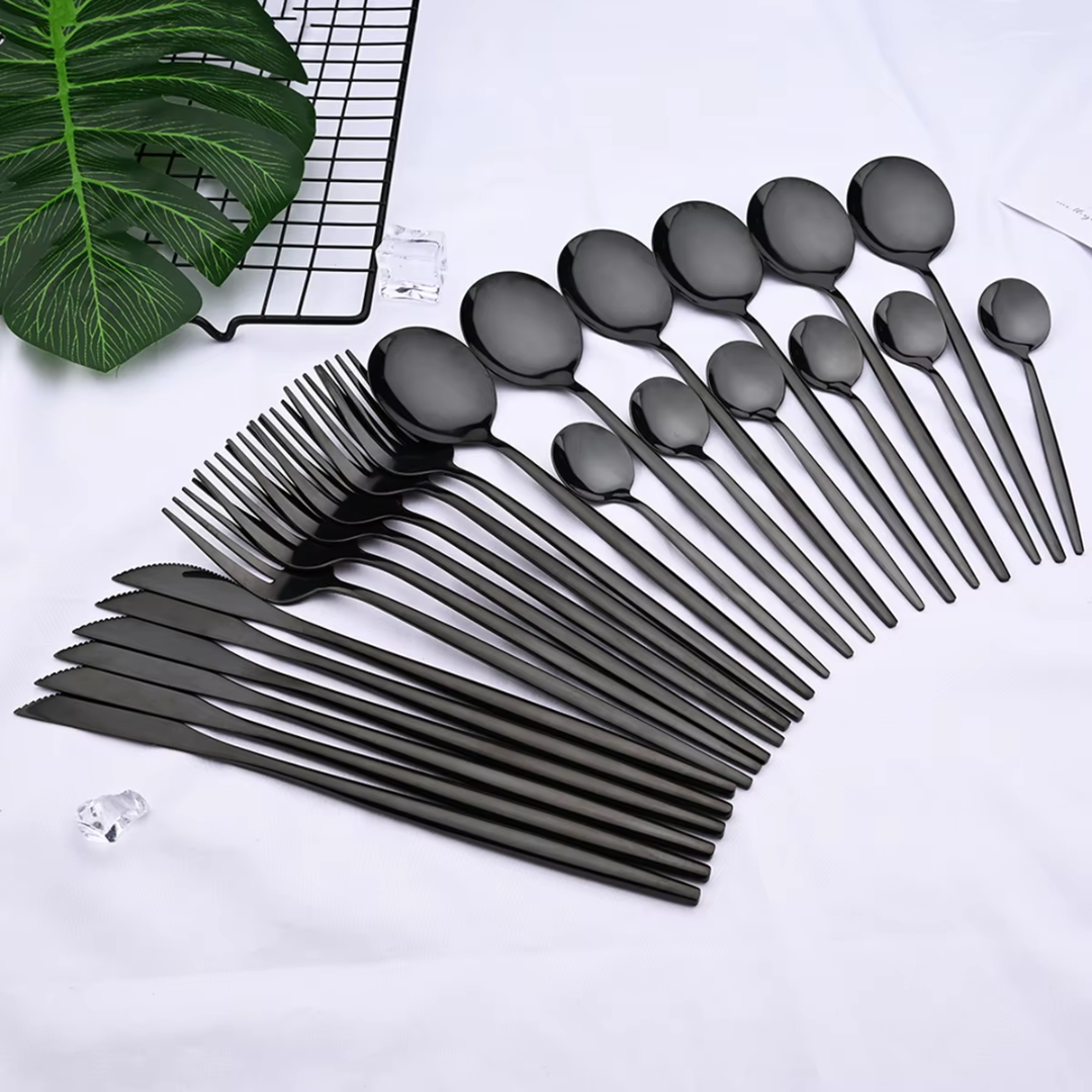 Ensemble de Couverts de Table Noir 24 Pièces Moderne pour Dîners et Réceptions 7