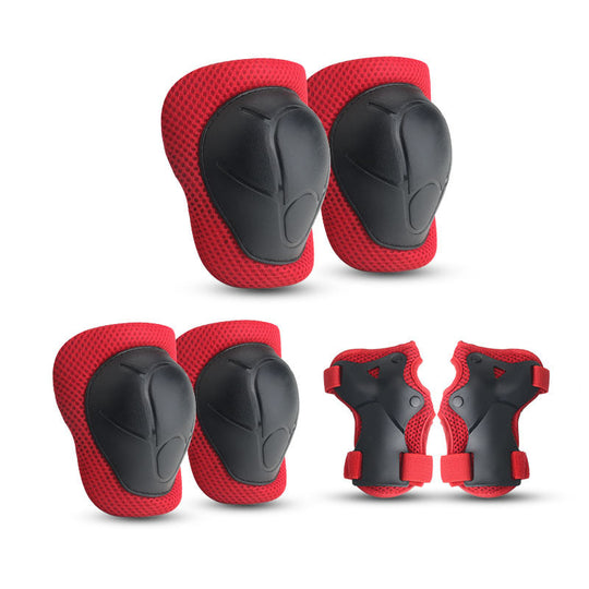 Ensemble de protection enfant avec casque et accessoires colorés 11