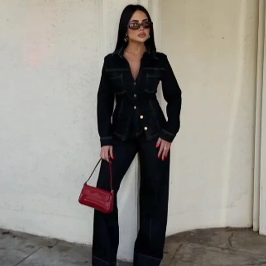 Ensemble en Denim Noir pour Femme avec Chemise à Manches Longues et Pantalon Évasé 3