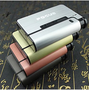Étui à Cigarettes Automatique Pratique 2 en 1 avec Compartiments pour Cigarettes et Briquet 1