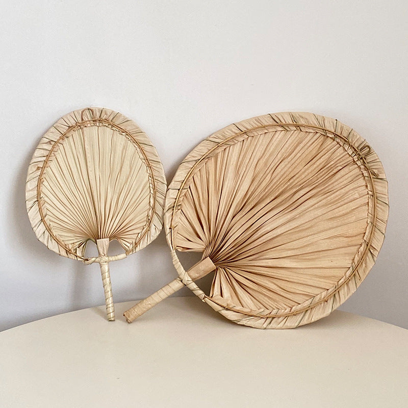 Éventail en Feuille de Palmier Fait Main pour Femmes 4