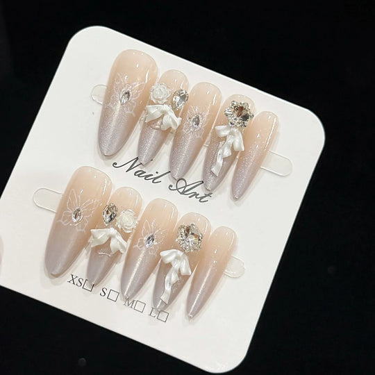 Faux Ongles Longs Décoratifs pour Femme Style Élégant 1