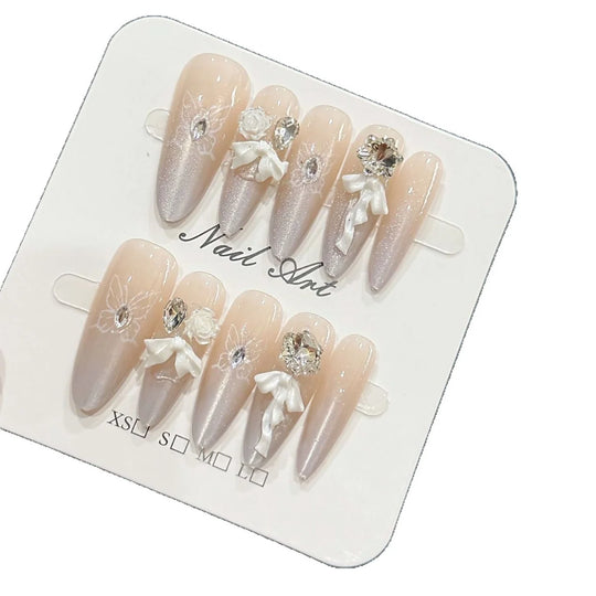 Faux Ongles Longs Décoratifs pour Femme Style Élégant 2
