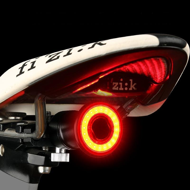 Feu Arrière de Vélo Intelligent avec Capteur d'Accélération 1