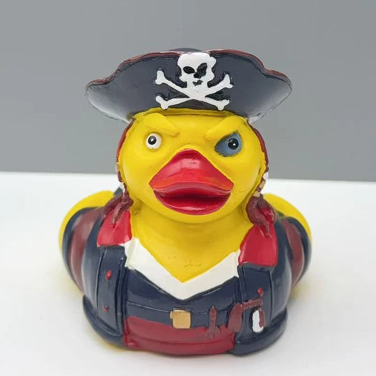 Figurine Canard Pirate Originale pour Collection 3