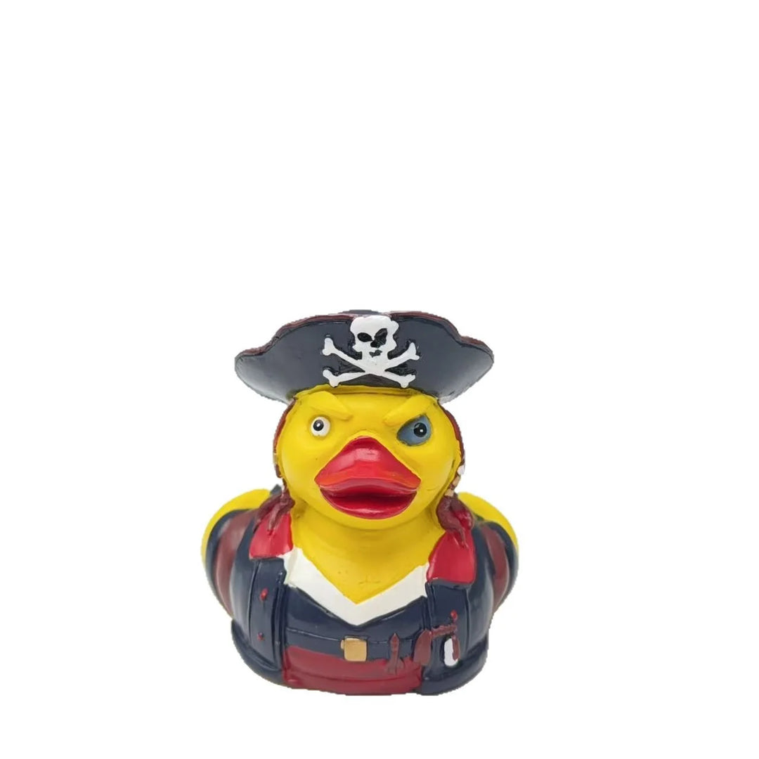 Figurine Canard Pirate Originale pour Collection 5