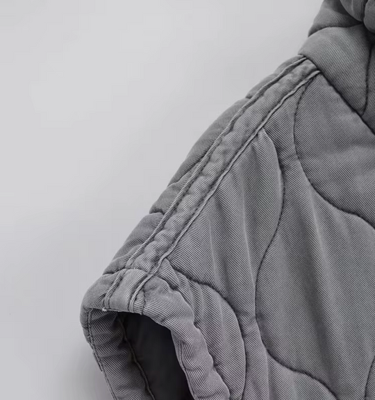 Gilet sans manches pour femmes au design moderne 5