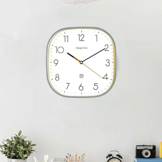 Horloge Murale Design Carrée Ultra Silencieuse Rétro 6