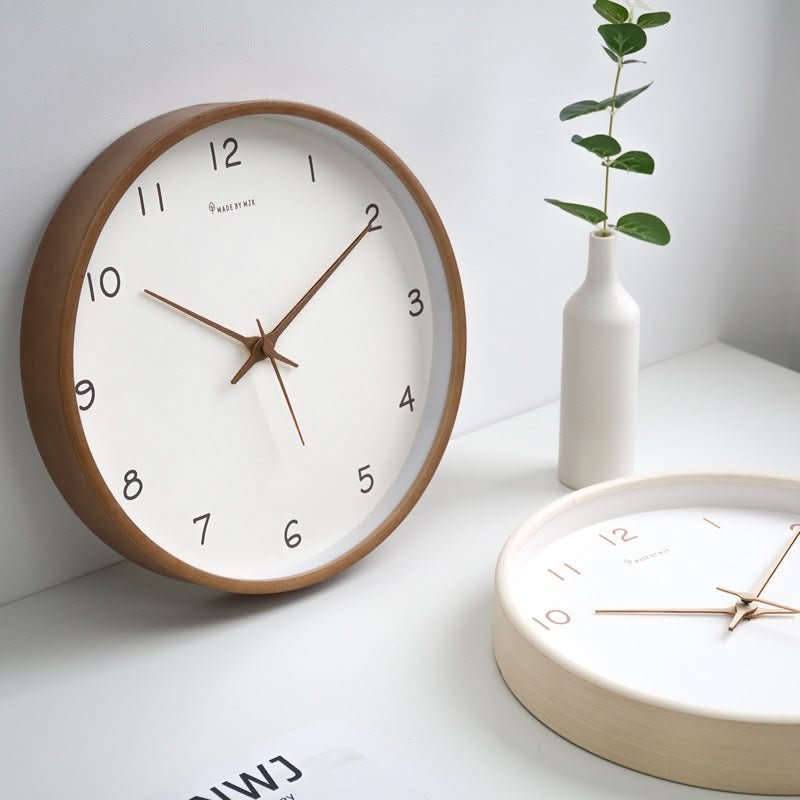 Horloge Murale en Bois Design Intemporel 2