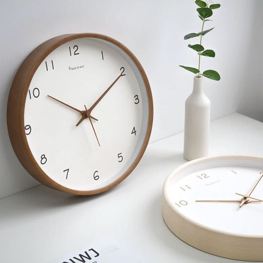 Horloge Murale en Bois Design Intemporel 2