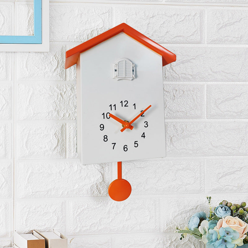 Horloge à coucou design maison créative pour intérieur 0