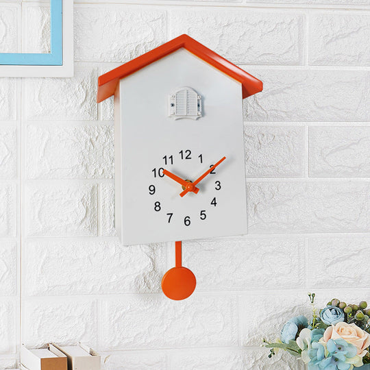 Horloge à coucou design maison créative pour intérieur 0